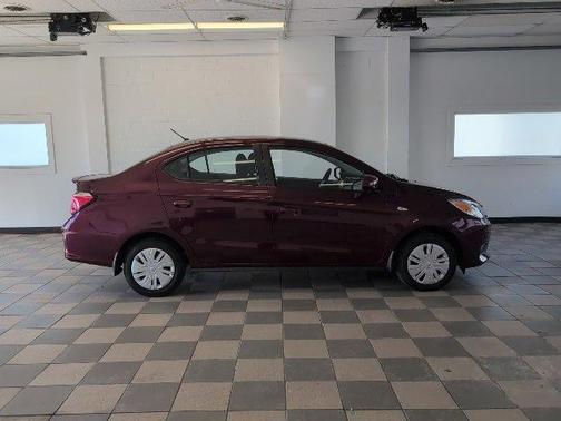 2024 Mitsubishi Mirage G4 ES