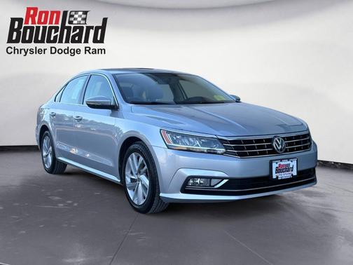 2018 Volkswagen Passat 2.0T SE