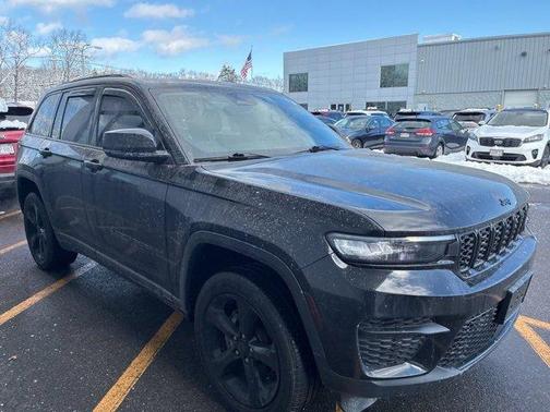 2023 Jeep Grand Cherokee Altitude