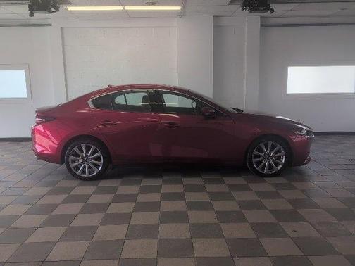 2019 Mazda Mazda3 FWD w/Premium Package