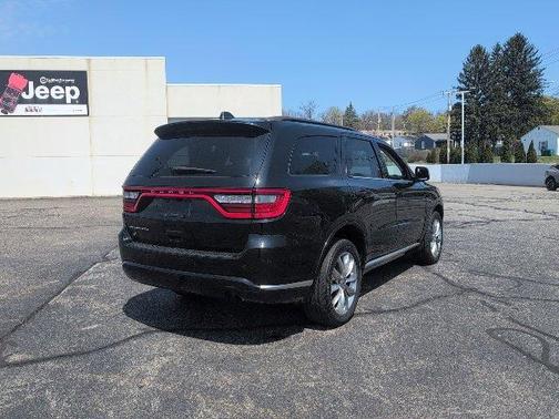 2022 Dodge Durango SXT
