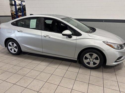 2017 Chevrolet Cruze LS