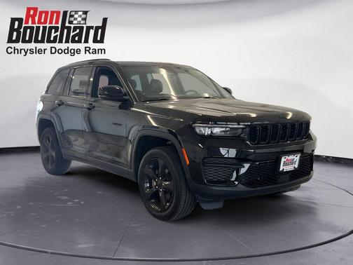 2022 Jeep Grand Cherokee Altitude
