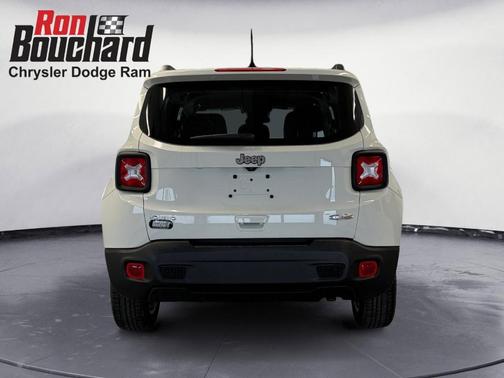 White 2021 Jeep Renegade Latitude