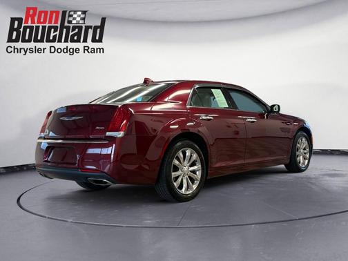 2018 Chrysler 300 Limited