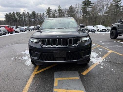 2025 Jeep Grand Cherokee Laredo X