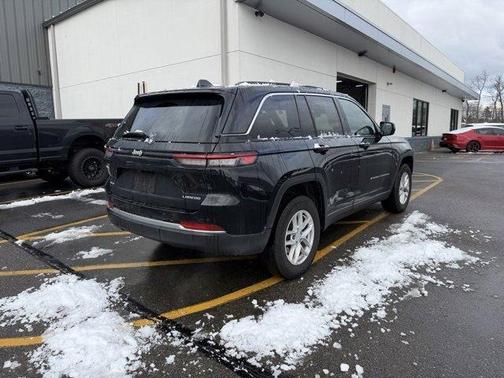 2025 Jeep Grand Cherokee Laredo X