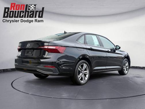 2022 Volkswagen Jetta 1.5T SE