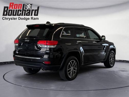 Black 2018 Jeep Grand Cherokee Limited
