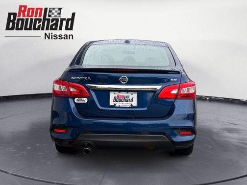 Gray 2018 Nissan Sentra SR