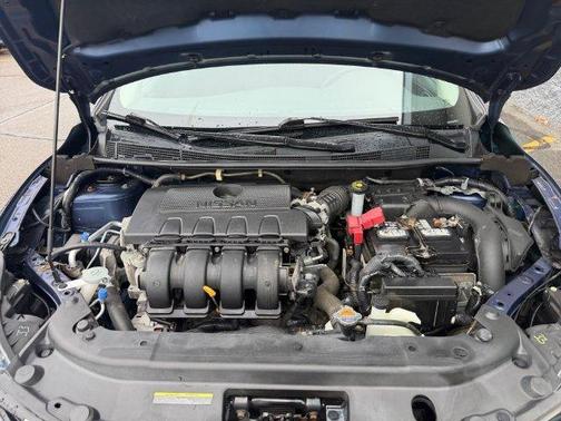 Gray 2018 Nissan Sentra SR