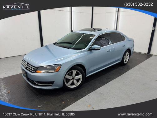 Blue 2013 Volkswagen Passat 2.5 SE