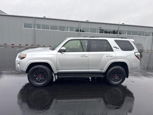 2024 Toyota 4Runner TRD Off Road Premium