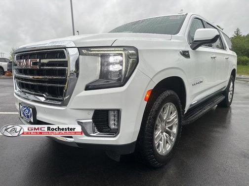Summit White 2023 GMC Yukon XL SLT