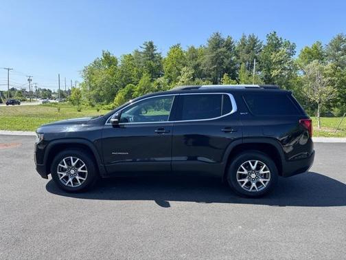 2023 GMC Acadia AWD SLT