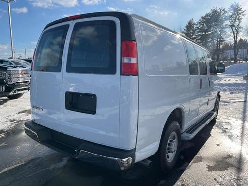 2024 Chevrolet Express 2500 RWD 2500 Regular Wheelbase WT
