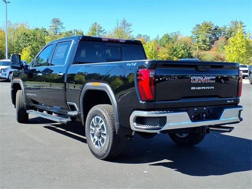 2026 GMC Sierra 2500 SLT