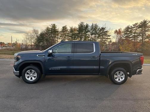 2022 GMC Sierra 1500 SLE