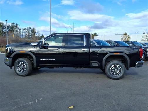 2026 GMC Sierra 2500 SLT