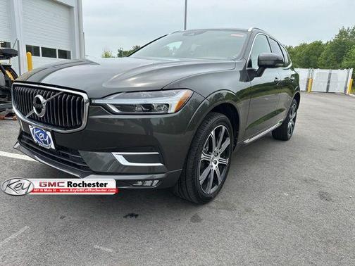 Gray Metallic 2021 Volvo XC60 T5 Inscription