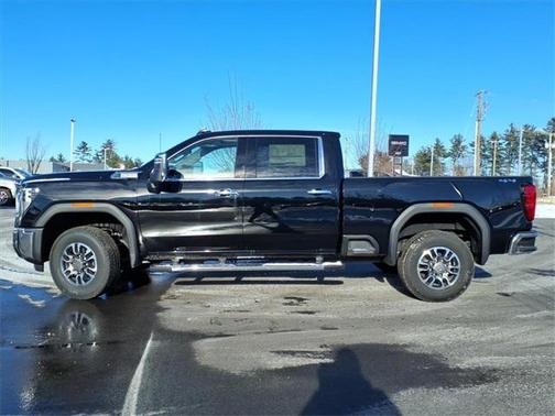 2026 GMC Sierra 2500 SLT