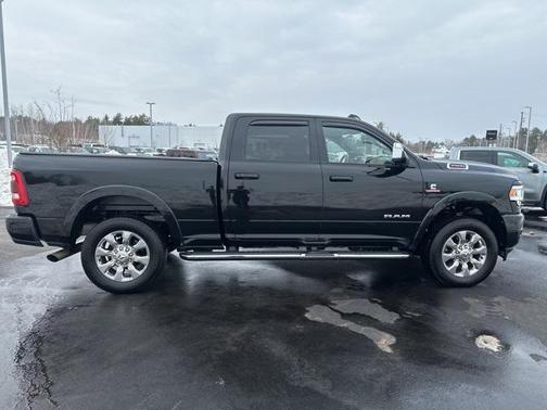 2022 RAM 2500 Laramie Crew Cab 4x4 6'4' Box