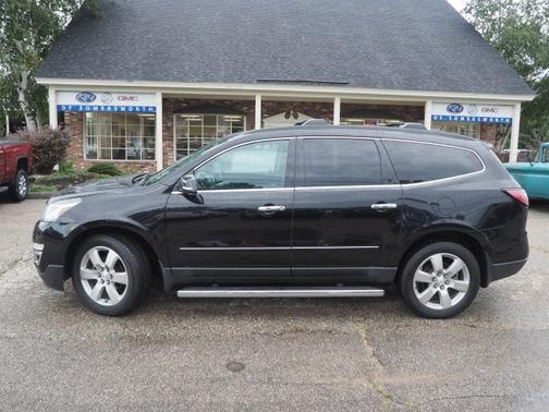 Mosaic Black Metallic 2017 Chevrolet Traverse Premier