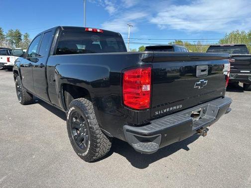 Black 2018 Chevrolet Silverado 1500 2LT