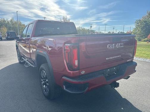 2022 GMC Sierra 2500 AT4