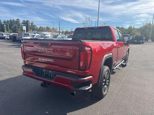 2022 GMC Sierra 2500 AT4
