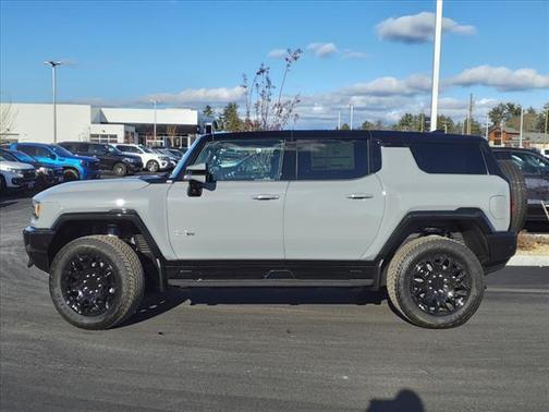 2025 GMC HUMMER EV SUV 2X