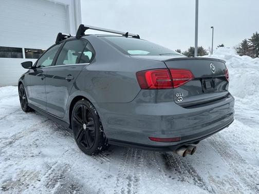 2017 Volkswagen Jetta GLI