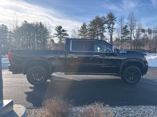 2022 GMC Sierra 2500 Denali