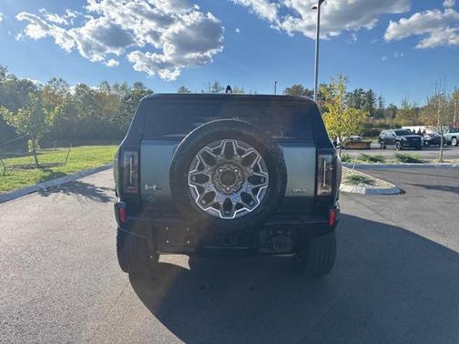 2024 GMC HUMMER EV SUV 3X