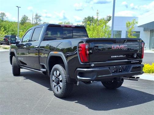 2025 GMC Sierra 2500 Denali