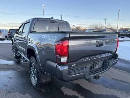 2018 Toyota Tacoma TRD Sport