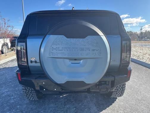 2024 GMC HUMMER EV SUV 3X