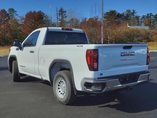 2025 GMC Sierra 1500 Pro