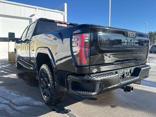 2024 GMC Sierra 3500 AT4