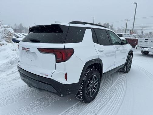 2026 GMC Terrain AWD AT4