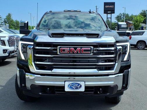 Onyx Black 2026 GMC Sierra 2500 SLT