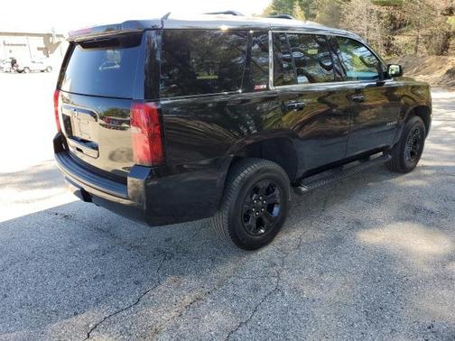 Photo 5 of 49 of 2019 Chevrolet Tahoe LT