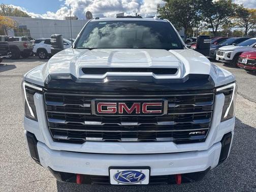 2026 GMC Sierra 2500 AT4