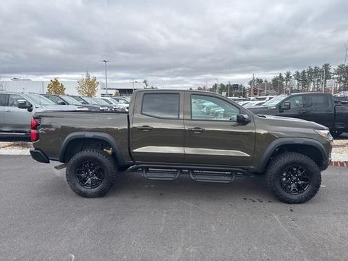 2025 Chevrolet Colorado ZR2