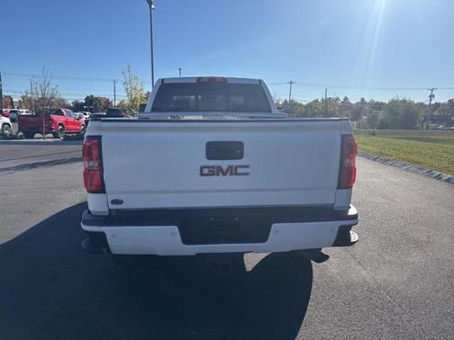 2018 GMC Sierra 2500 Denali