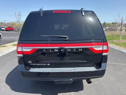 2017 Lincoln Navigator L Reserve