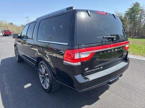 2017 Lincoln Navigator L Reserve