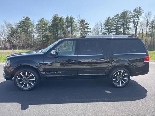 2017 Lincoln Navigator L Reserve