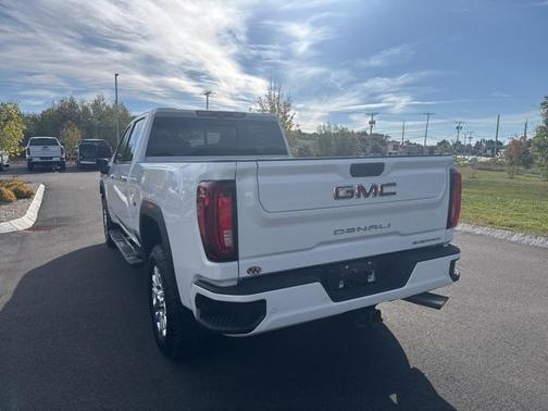 2022 GMC Sierra 2500 Denali