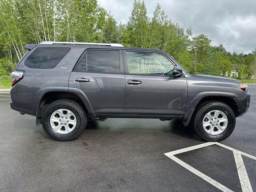 Magnetic Gray Metallic 2017 Toyota 4Runner SR5 Premium